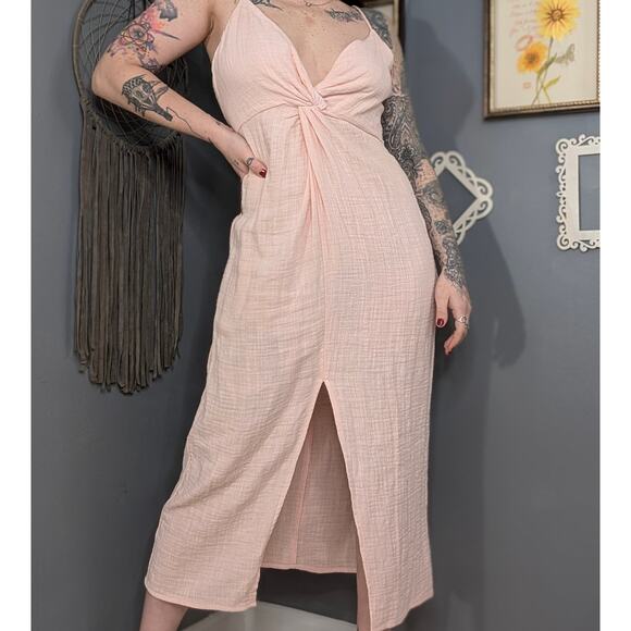 Pale Pink BB Dakota Dress - Picture 1 of 11